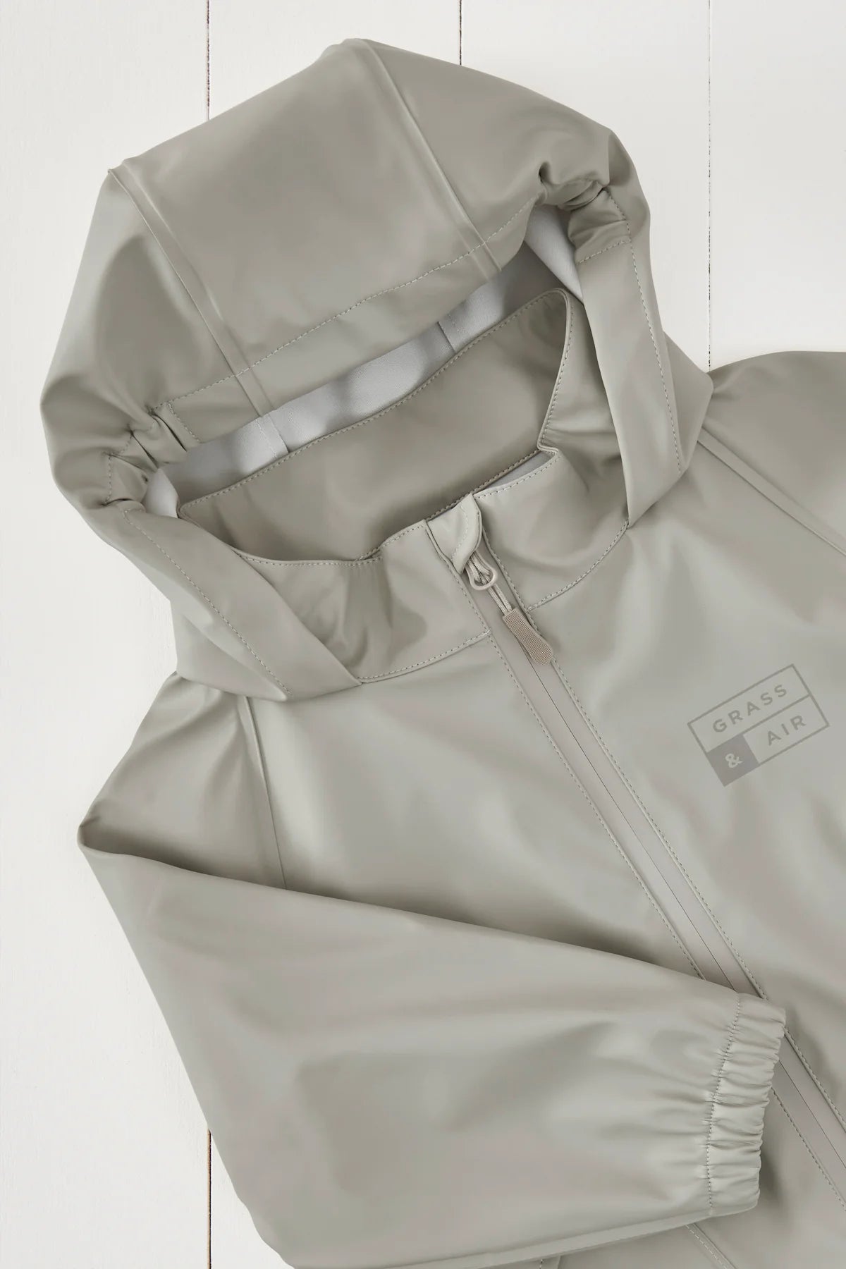Geothermal Grey  Rainster Jacket Grass & Air