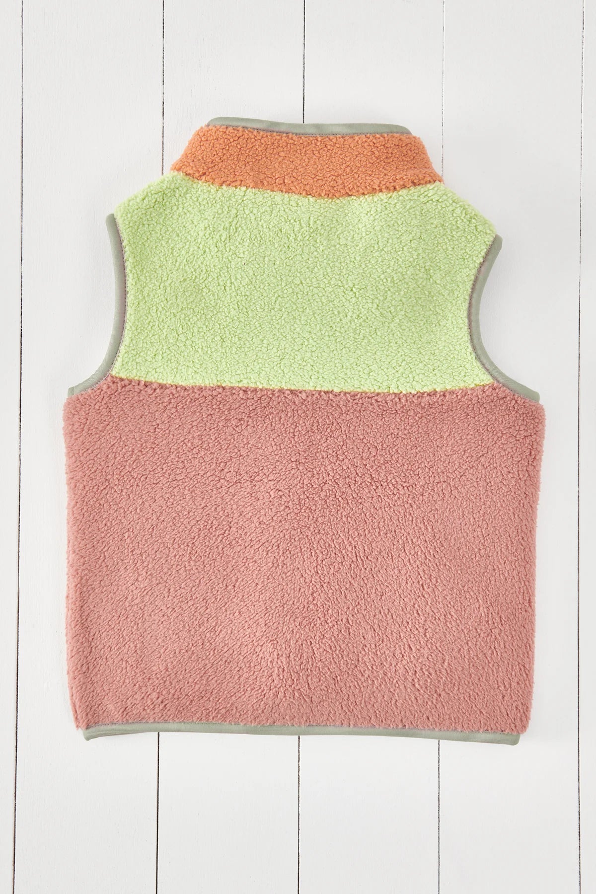 Aurora Pink Borg Gilet Grass & Air