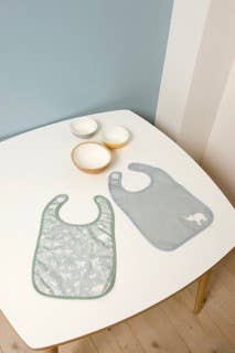 BTL Set of 2 Bibs - Green Tropic