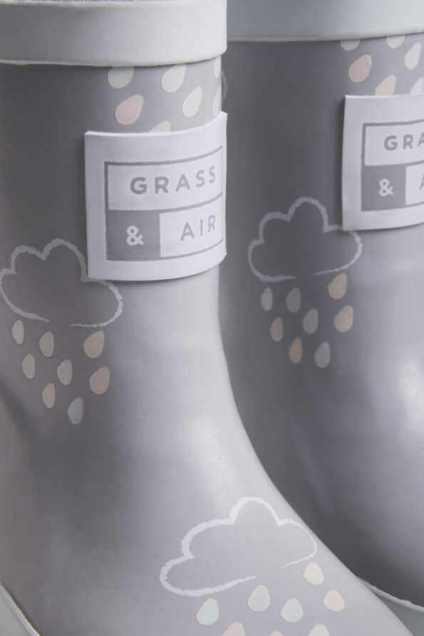 Light Grey Colour-Changing Kids Wellies Grass & Air