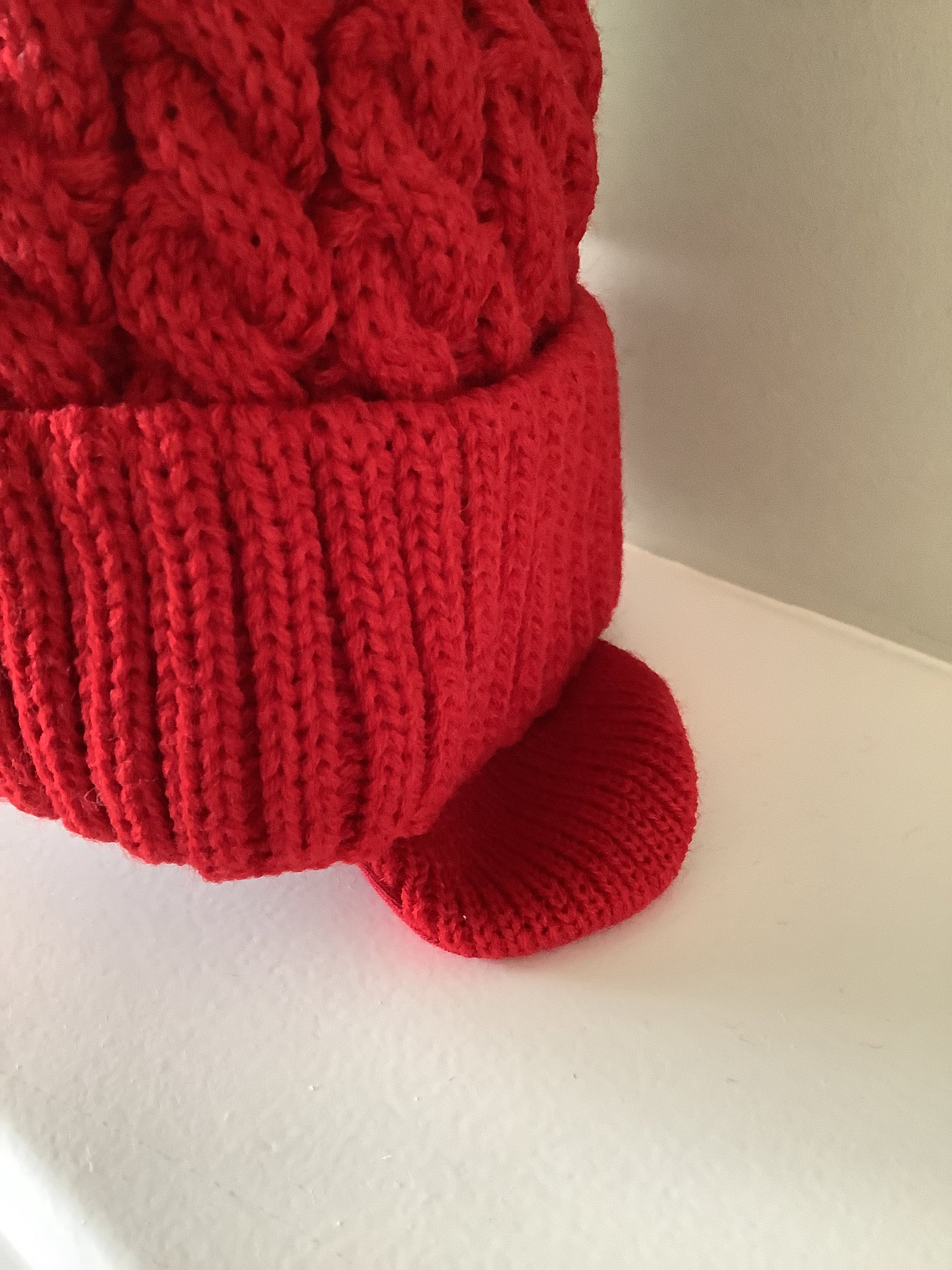 Red Faux Fur Pom Knitted  Bobble Hat