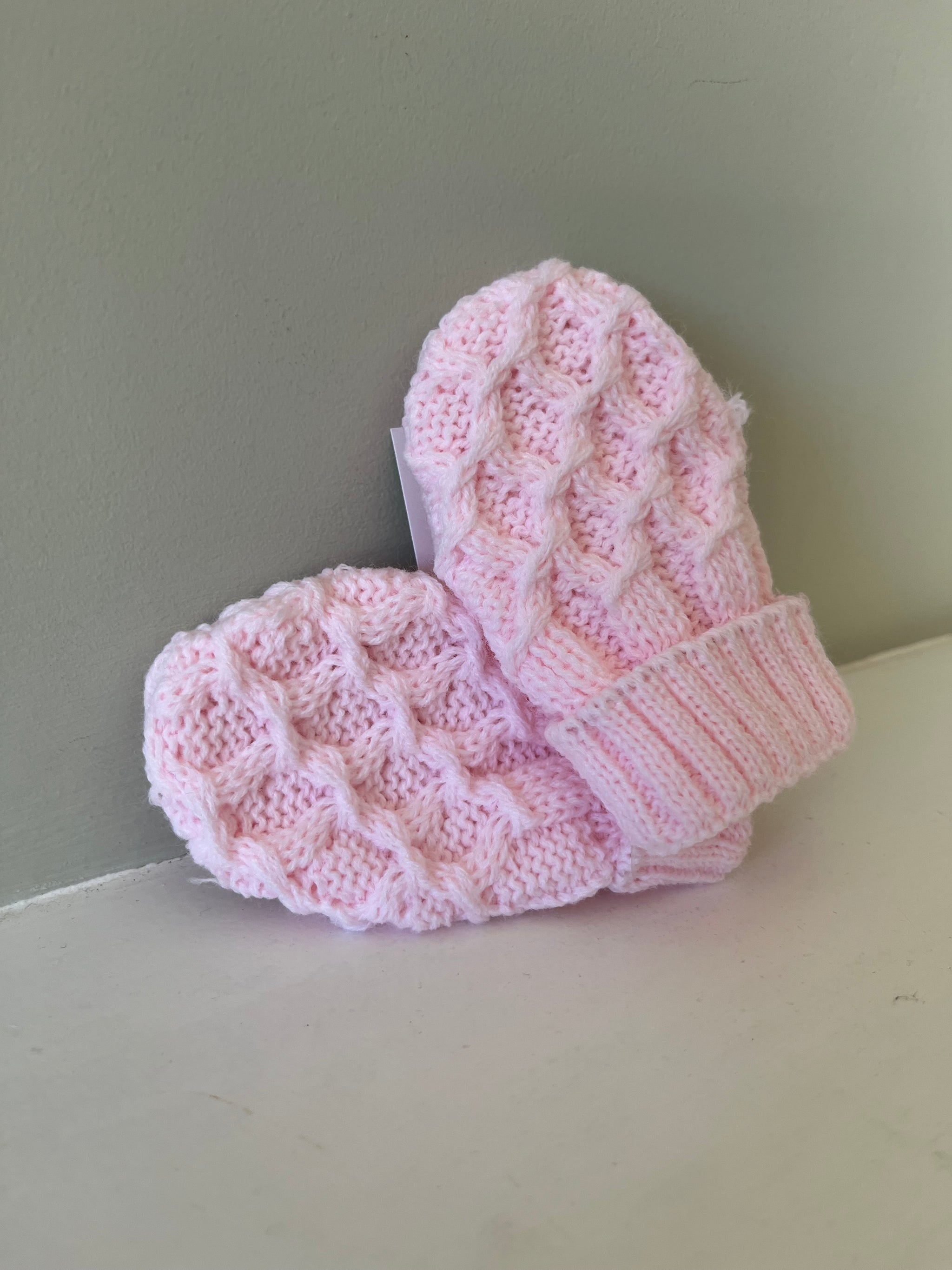 Loveknot Pink  Knitted Mittens