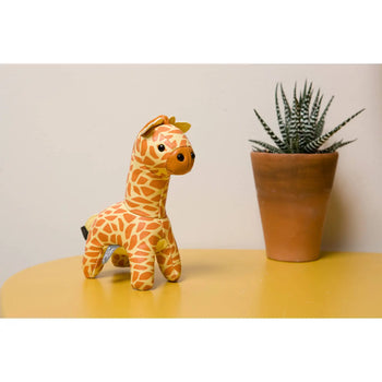 Gina the Giraffe  Little Big Friends