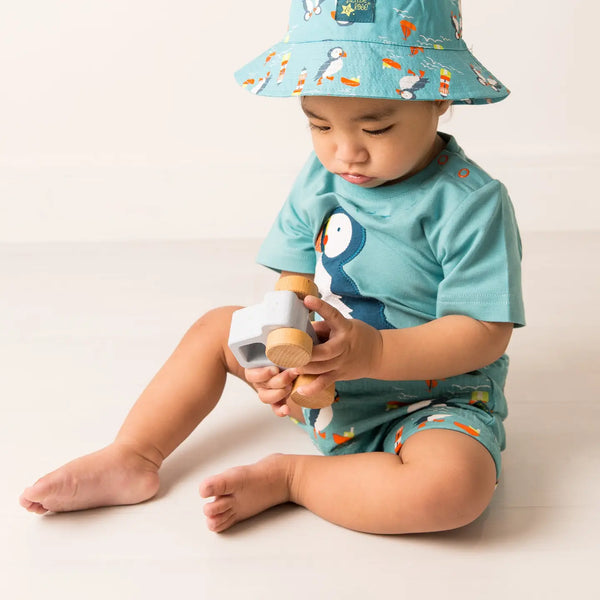 Kenzie the Puffin Sun Hat Blade & Rose