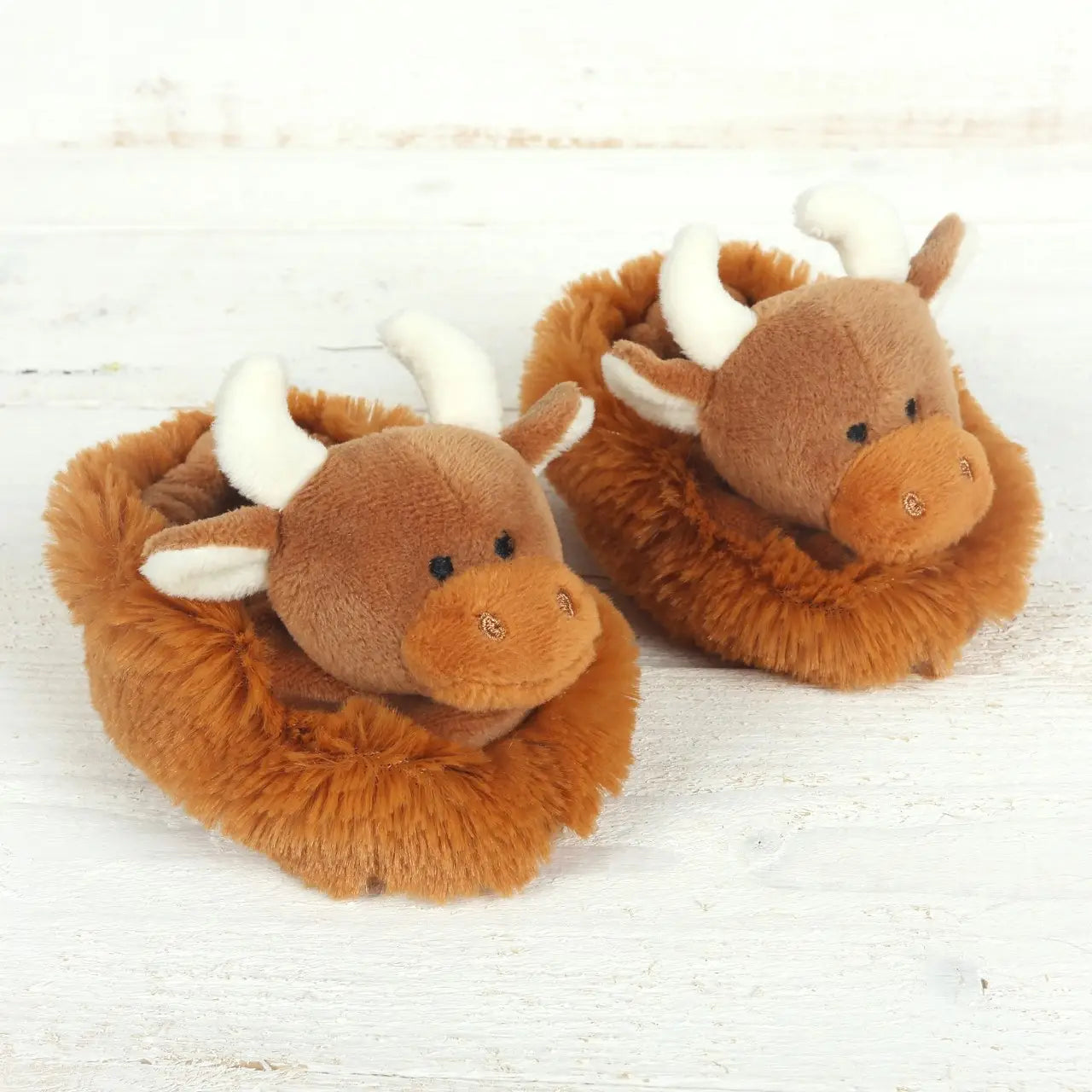 Highland Cow Plush Slipper Shoes Jomanda