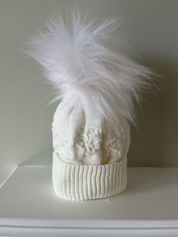 Beauty Ivory Faux Fur Pom Knitted  Bobble Hat
