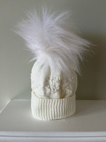 Beauty Ivory Faux Fur Pom Knitted  Bobble Hat