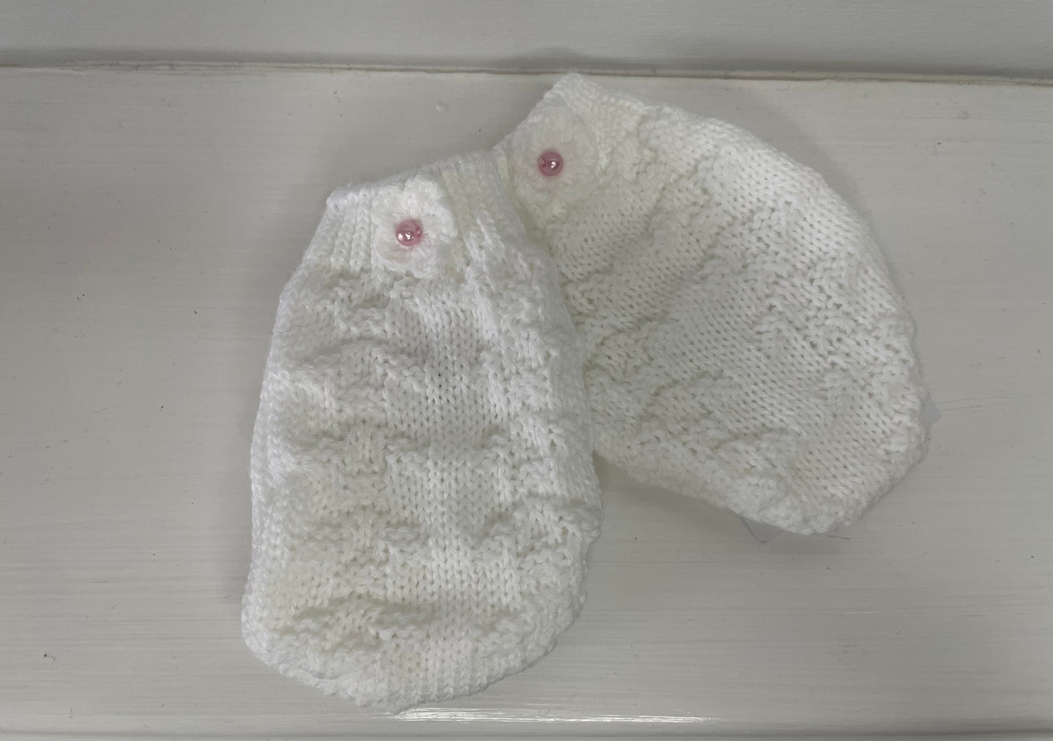 Baby Ripples White Knitted Mittens