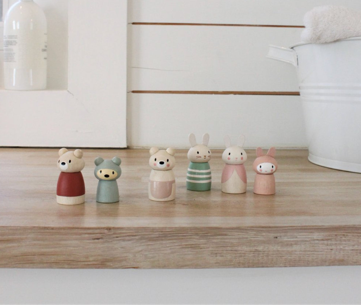 Tender Leaf Toys Merrywood Tales Family of Bears Wooden Toys