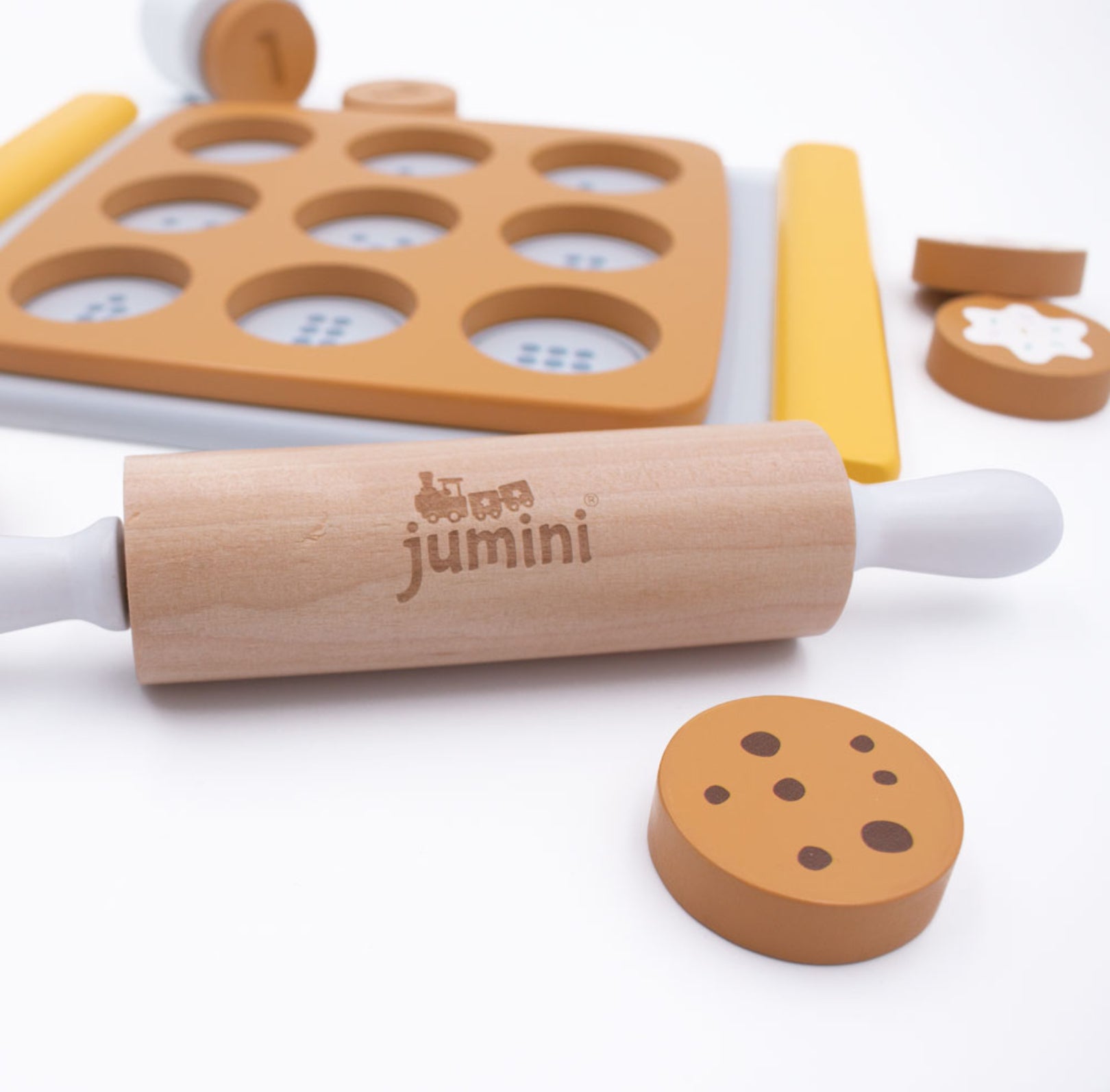 Jumini Wooden Play Baking Set